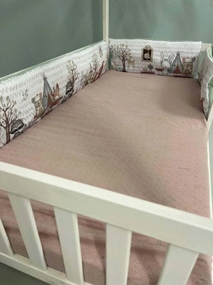 Babynestchen mit Waldfreunde-Design, Schutz- und Bettnestchen für sicheren Schlaf, in natürlichem Waldtier-Motiv