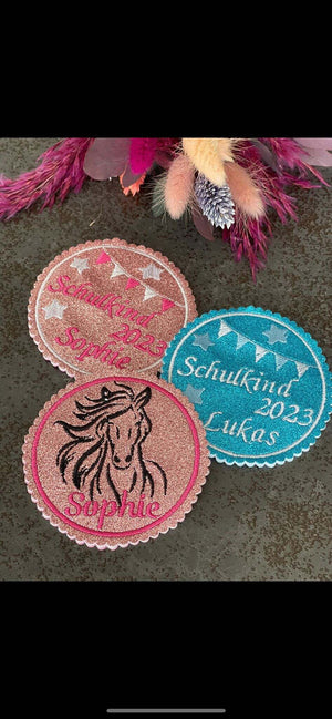 Schulranzen Klettie / Button/ Magnet/ Aufnäher / Anhänger zum anbringen auf Schulranzen oder Schultüten. Mein Shop