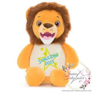 Personalisierter Bär aus der Mein Shop Kollektion, variabel gestaltet, auf einem weißen Hintergrund, detailreich und freundlich.
