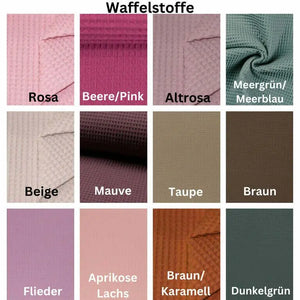 Personalisierte Babydecke aus Kuschelfleece in Hellblau, weiche Babydecke mit individuellen Namen, verschiedene Farben.