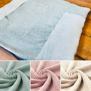 Variations des Wickelauflagen Sets von Mein Shop, individuell nach Wunsch mit verschiedenen Stoffen selbst zusammengestellt.