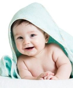 Besticktes Kapuzen-Badetuch